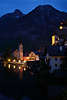 105896_Hallstatt abendliche Nachtlichter Romantik unter Dachstein-Bergen Foto Urlaub in Hallsttter Seelandschaft in sterreich