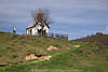 Besucher Postalmkapelle Weg grne Hgellandschaft Alpenbild Hochalm Ausflugsziel