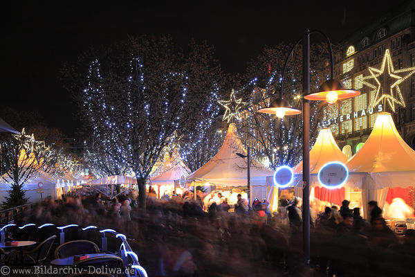 Christmas market photo advent mile Hamburg people avenue lights blue tree nightly mood