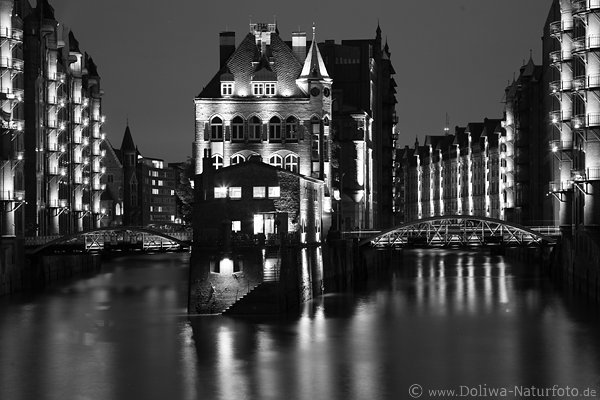Hamburg storage city Castle water flood freeport night lights black-and-white photo art historic architecture